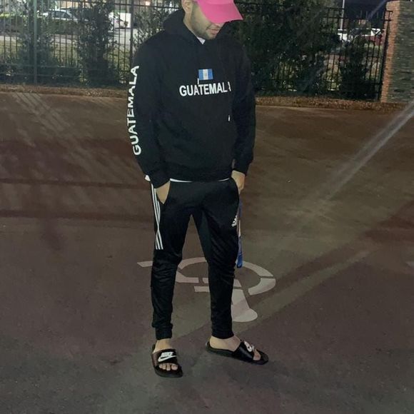 Meet your Posher, David - Picture 1 of 1